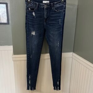 Vervet Women's Dark Blue Distressed Skinny Jeans Size 29